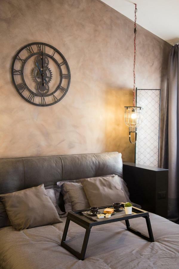 Industrial Apartment Near Duomo Милан Экстерьер фото
