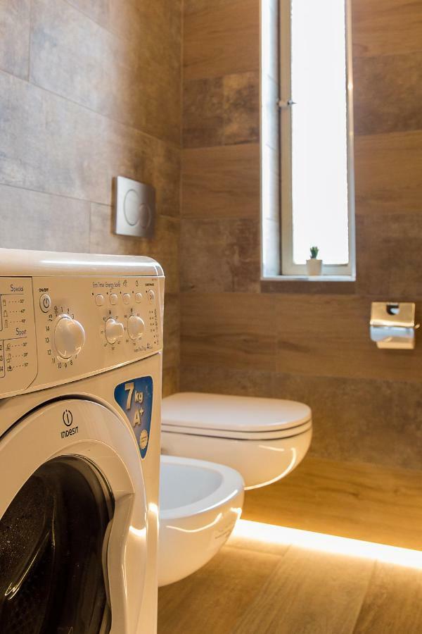 Industrial Apartment Near Duomo Милан Экстерьер фото